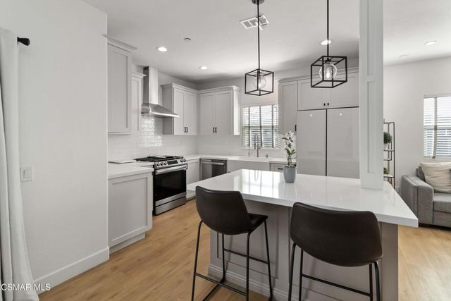 212 Via Antonio, Newbury Park, CA 91320