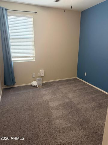 12552 W MIDWAY Avenue, Glendale, AZ 85307