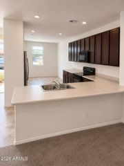 12552 W MIDWAY Avenue, Glendale, AZ 85307