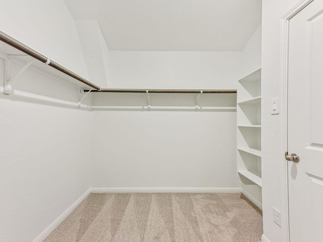 260 Red Tail Hawk LN, Cedar Creek, TX 78612
