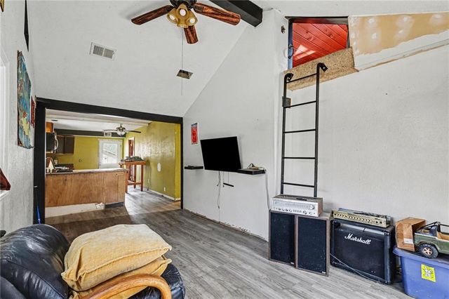 5814 NE 63rd Street, Kansas City, MO 64119