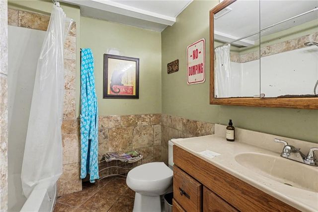 5814 NE 63rd Street, Kansas City, MO 64119