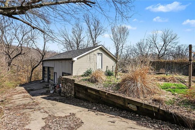 5814 NE 63rd Street, Kansas City, MO 64119