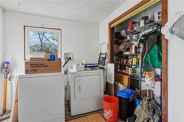 5814 NE 63rd Street, Kansas City, MO 64119