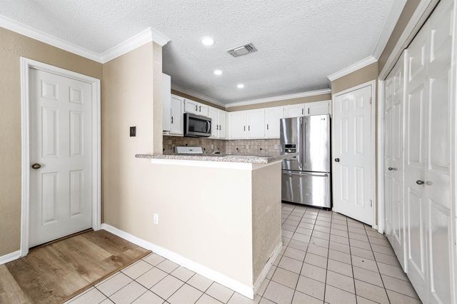 2447 Brush Hollow Road, Houston, TX 77067