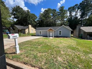 6066 Creekford Drive, Lithonia, GA 30058