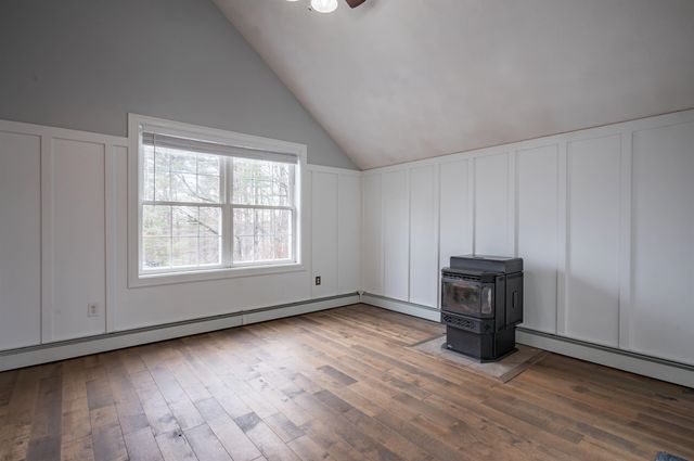 27 Red Squirrel Lane, Chester, NH 03036