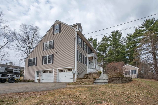 27 Red Squirrel Lane, Chester, NH 03036