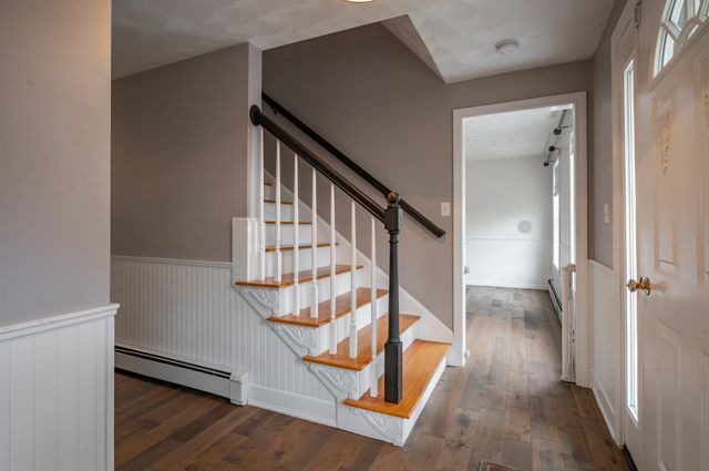 27 Red Squirrel Lane, Chester, NH 03036