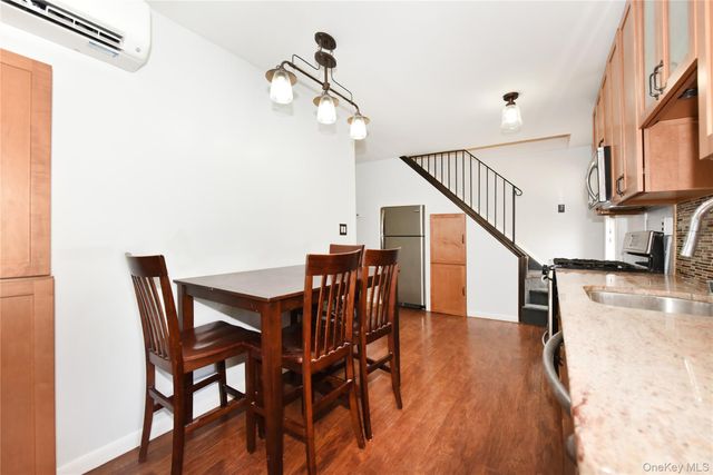 524 Central Avenue, Bethpage, NY 11714