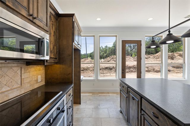 711 N Paleface Ranch RD 6, Spicewood, TX 78669