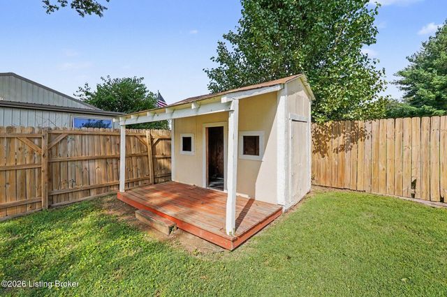 6101 Terry Rd, Louisville, KY 40258