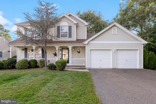261 WAVE RD, Manahawkin, NJ 08050