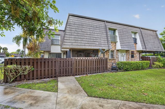 2539 NW 99th Avenue, Coral Springs, FL 33065