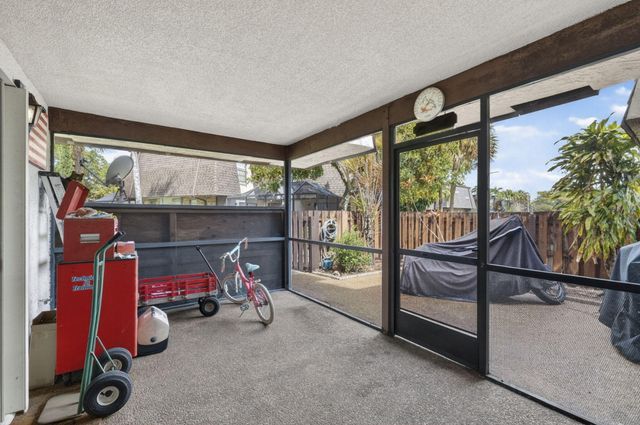 2539 NW 99th Avenue, Coral Springs, FL 33065