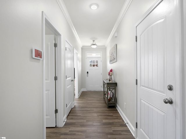 318 Barnhill Court, Greenville, SC 29617