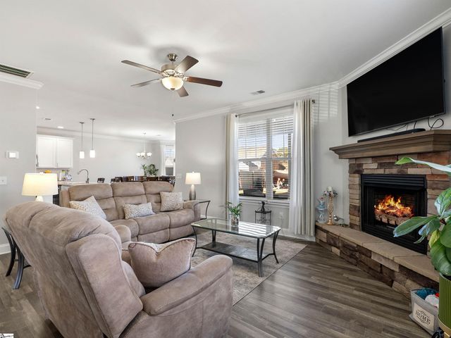 318 Barnhill Court, Greenville, SC 29617