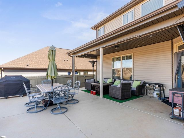 318 Barnhill Court, Greenville, SC 29617