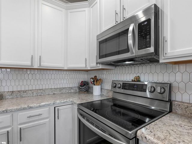 318 Barnhill Court, Greenville, SC 29617