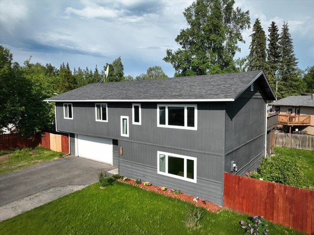 207 STEELHEAD ROAD, Fairbanks, AK 99709