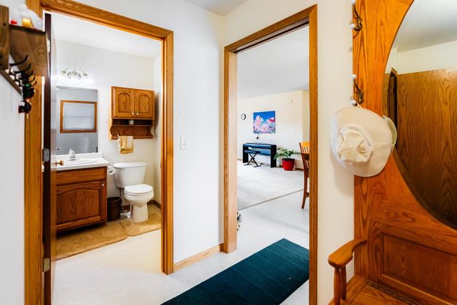 N16219 State Road 93, Galesville, WI 54630