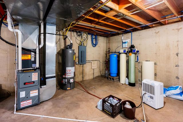 N16219 State Road 93, Galesville, WI 54630