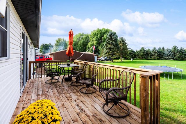 N16219 State Road 93, Galesville, WI 54630