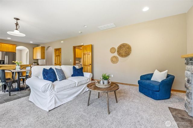 5928 Foxtail Court, Ferndale, WA 98248