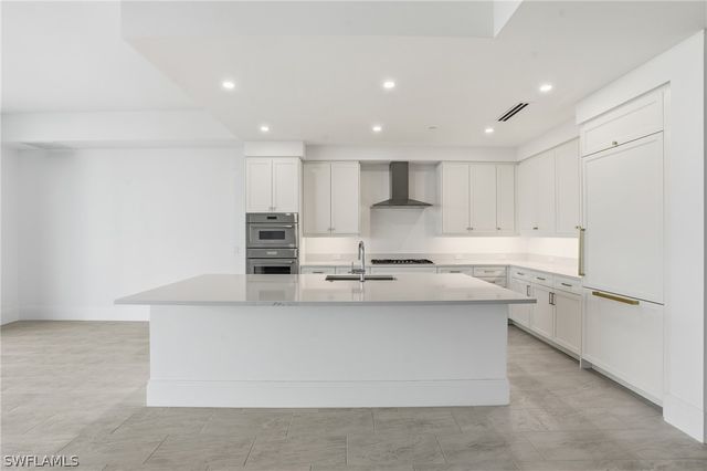 4810 Pelican Colony 403, Bonita Springs, FL 34134