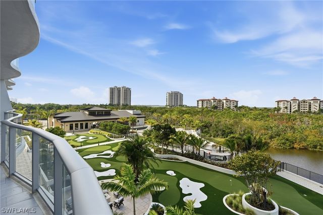 4810 Pelican Colony 403, Bonita Springs, FL 34134