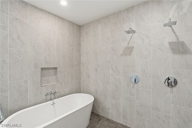 4810 Pelican Colony 403, Bonita Springs, FL 34134