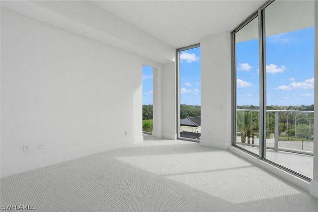 4810 Pelican Colony 403, Bonita Springs, FL 34134