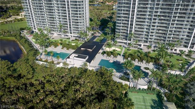 4810 Pelican Colony 403, Bonita Springs, FL 34134