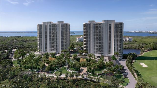 4810 Pelican Colony 403, Bonita Springs, FL 34134