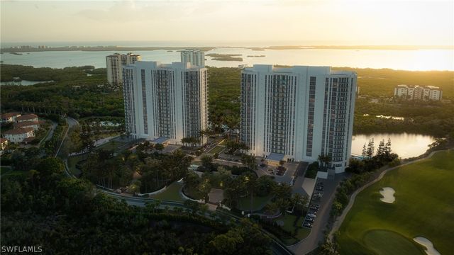 4810 Pelican Colony 403, Bonita Springs, FL 34134