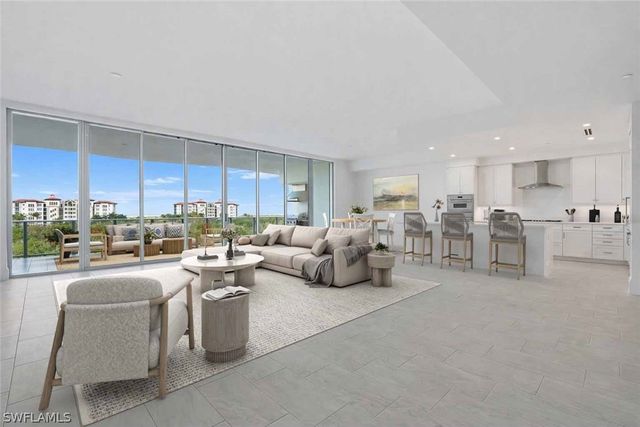 4810 Pelican Colony 403, Bonita Springs, FL 34134