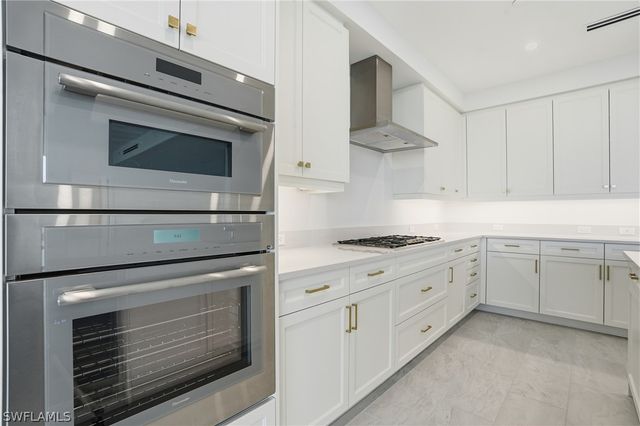 4810 Pelican Colony 403, Bonita Springs, FL 34134