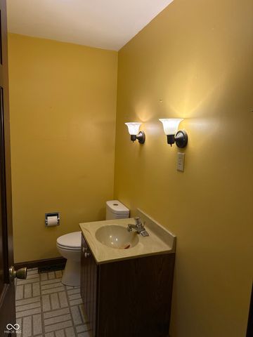 3048 Lakewood Drive, Indianapolis, IN 46234