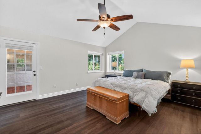 103 Randall Ct, Folsom, CA 95630