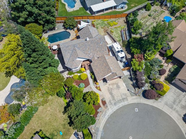 103 Randall Ct, Folsom, CA 95630