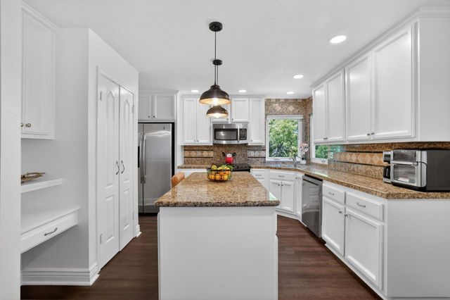103 Randall Ct, Folsom, CA 95630