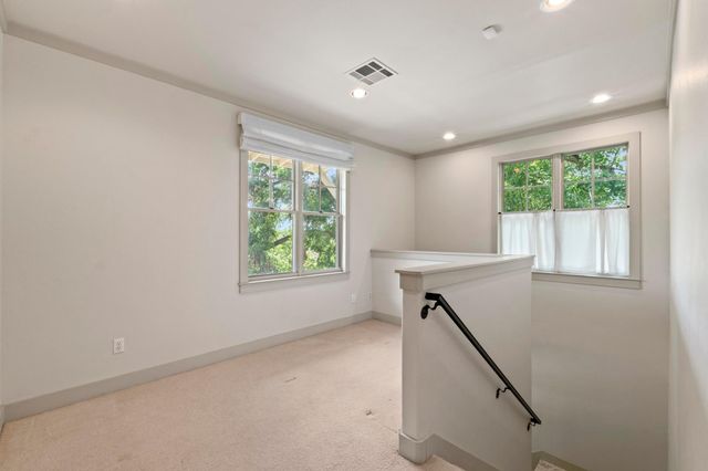 3810 Ridgelea DR A, Austin, TX 78731