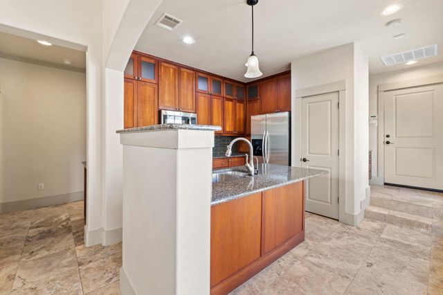 3810 Ridgelea DR A, Austin, TX 78731