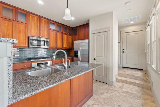 3810 Ridgelea DR A, Austin, TX 78731