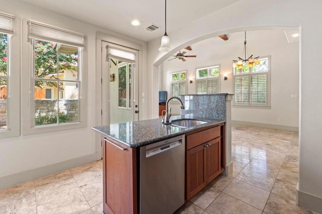 3810 Ridgelea DR A, Austin, TX 78731