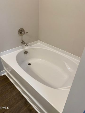 1045 Pinnix Loop, Burlington, NC 27217