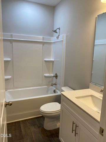 1045 Pinnix Loop, Burlington, NC 27217