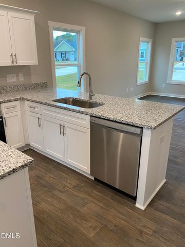 1045 Pinnix Loop, Burlington, NC 27217