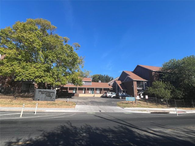 1840 Burton DR 184, Austin, TX 78741