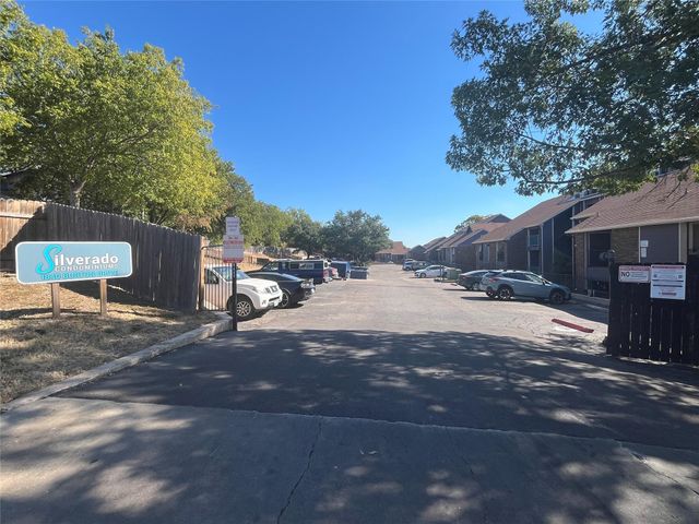 1840 Burton DR 184, Austin, TX 78741